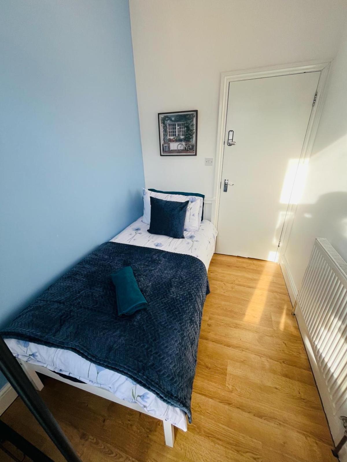 Short Stay Central London And Wembley Exterior photo